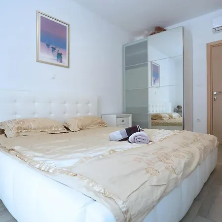 Zane Apartament
