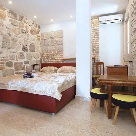 Zane Apartamento *
